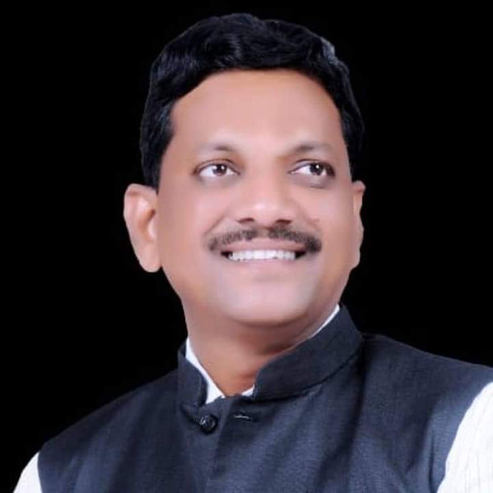मुख्यमंत्री लाडकी बहीण योजनेचा लाभ गोरगरीब महिलांना देण्यासाठी प्रयत्न करावे – बालाजी बच्चेवार