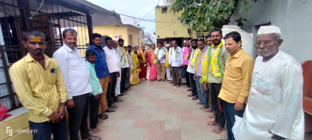 अक्कलकोट येथे रासप पदाधिकाऱ्याचीं बैठक संपन्न
