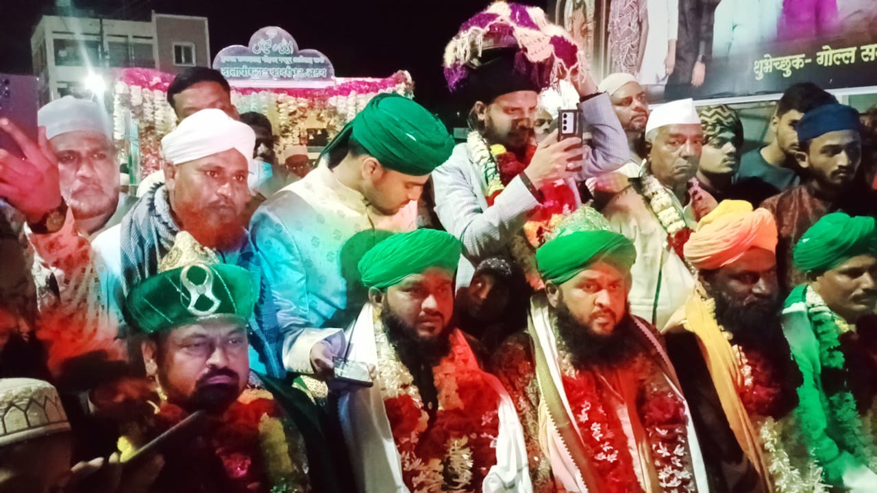 सय्यद दातापीर शाह कादरी दर्गा ऊर्स भक्तीभावाने साजरा