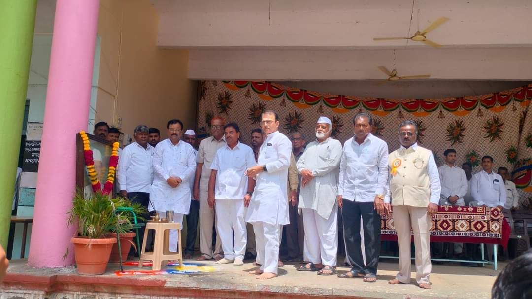 स्पष्ट व परखड बोलणारे माजी आमदार स्व.इनायतअली पटेल! – धर्मराज कडादी