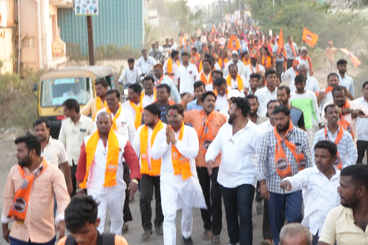 हद्दवाढ भागातील नागरिकांना हवे नवनिर्माण   महादेव कोगनुरे ः मनसेच्या पदयात्रेत पथनाट्यातून जनजागृती