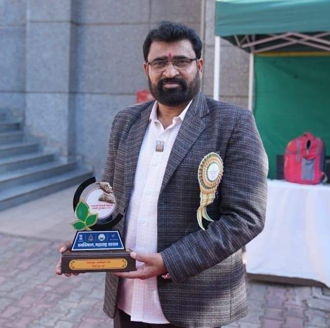 अमरसिंग आदियाल यांच्याकडून अरुण पवार यांना धक्काबुक्की करीत जीवे मारण्याची धमकी