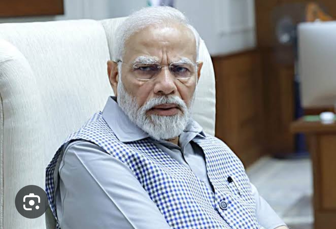पंतप्रधान नरेंद्र मोदींचा कुवेतमधील सर्वोच्च नागरी पुरस्काराने सन्मान