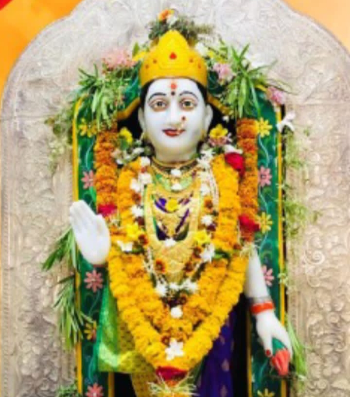 नरसीत सोमवारी धुरपतमाय (गावदेवी) मूर्ती प्राणप्रतिष्ठा व कळशारोहन सोहळा