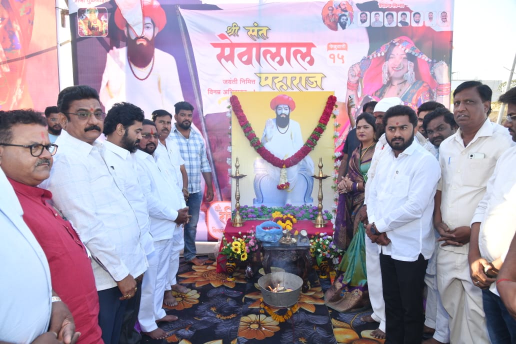 अक्कलकोट येथे संत श्री सेवालाल महाराज जयंती उत्साहात साजरी