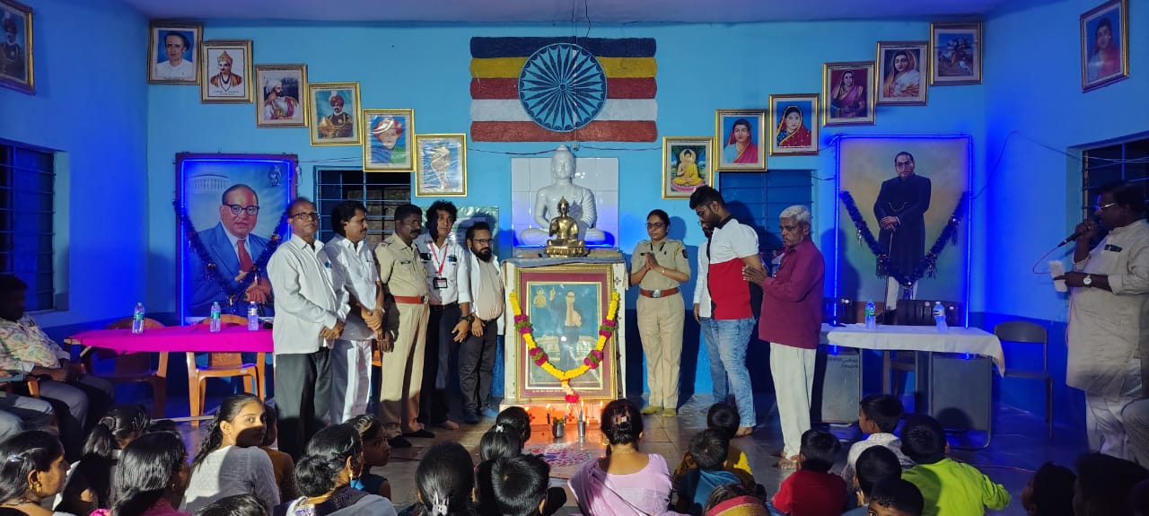 विश्वरत्न डॉ बाबासाहेब आंबेडकर व क्रांतीसुर्य महात्मा फुले यांच्यामुळेच समाज उच्चशिक्षित – पोलीस उपायुक्त दिपाली काळे 