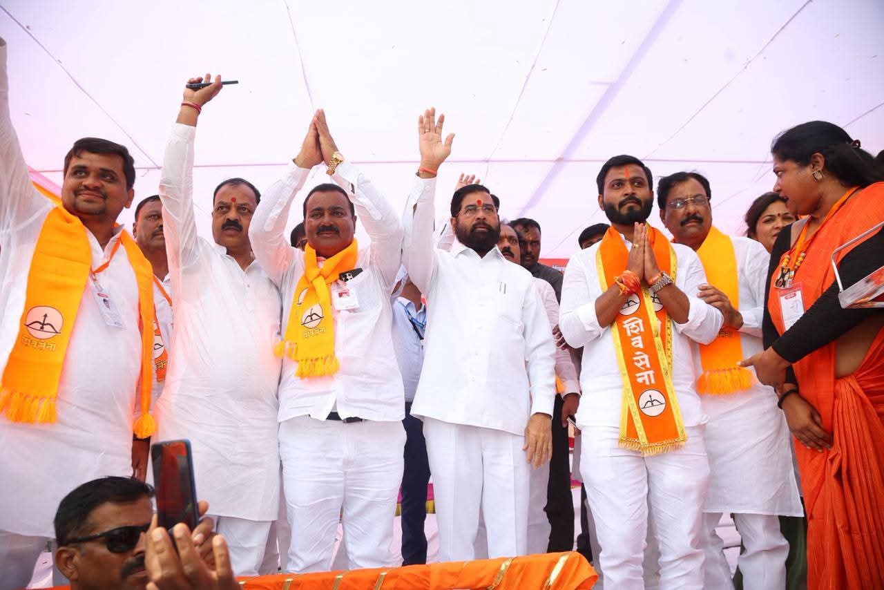 दुधनी ,अक्कलकोट नपावर शिवसेनेचा भगवा  फडकवा – उपमुख्यमंत्री  एकनाथ शिंदे