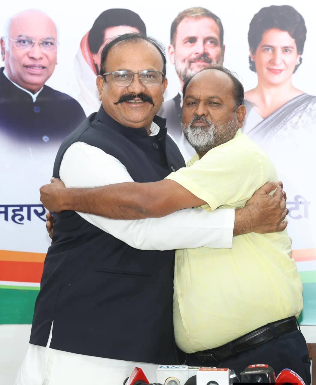 राष्ट्रीय समाज पक्ष व काँग्रेस महापालिका आणि जिल्हा परिषद निवडणूका एकत्र लढणार