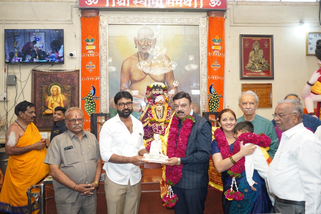 न्यासाचे नव्याने होत असलेल्या महाप्रसादालयाची इमारत ही श्री क्षेत्र अक्कलकोटच्या वैभवात भर टाकणारी – आशिष फडणवीस