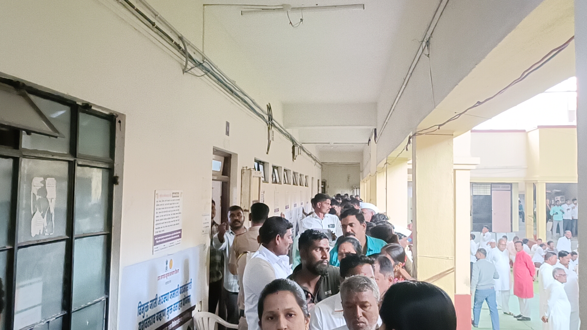अक्कलकोट तालुका जिल्हा परिषदसाठी ७० तर पंचायत समितीसाठी १०६ उमेदवारी अर्ज दाखल