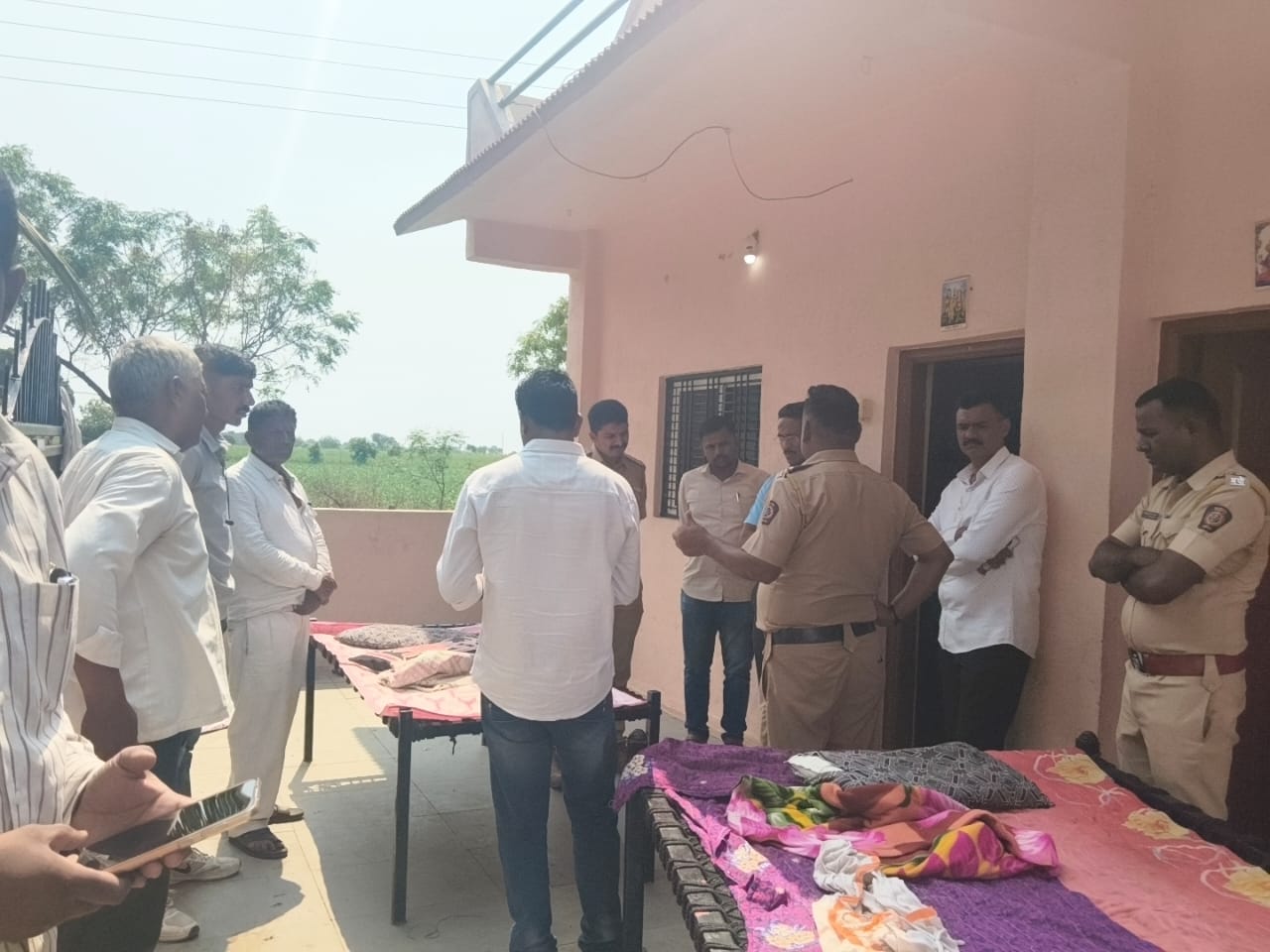 परंडा तालुक्यातील कुंभेजा येथे सशस्त्र दरोडा; माजी सैनिक गंभीर जखमी