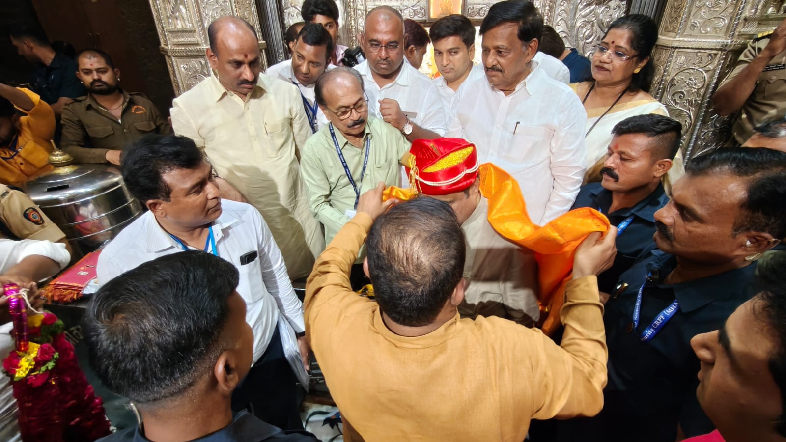 सोलापूर-अक्कलकोट चौपदरीकरण व अन्य प्रस्तावित महामार्गामुळे लोक सेवेतून स्वामीसेवेचे समाधान – ना. नितीन गडकरी