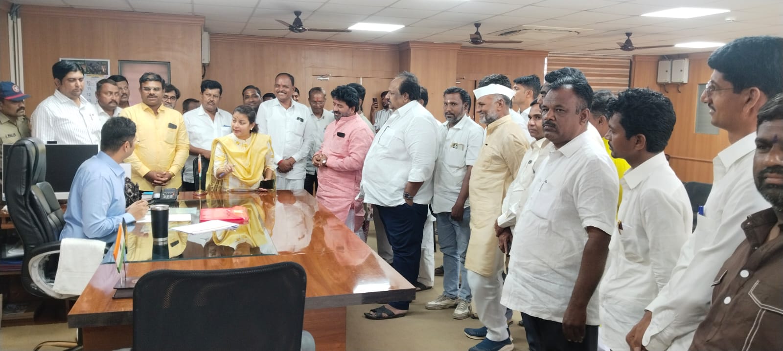 सोलापुरात विशेष सखोल पुनर्रिक्षण (SIR) प्रक्रिया पारदर्शकपणे राबवावी : खासदार प्रणिती शिंदे
