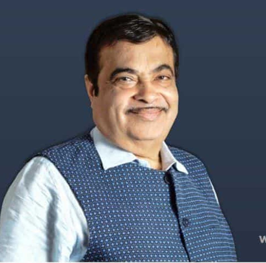 १४ मे रोजी अक्कलकोटमध्ये केंद्रीय वाहतूक मंत्री नितीन गडकरी यांची उपस्थिती चार महत्त्वाच्या महामार्गांचे भूमिपूजन