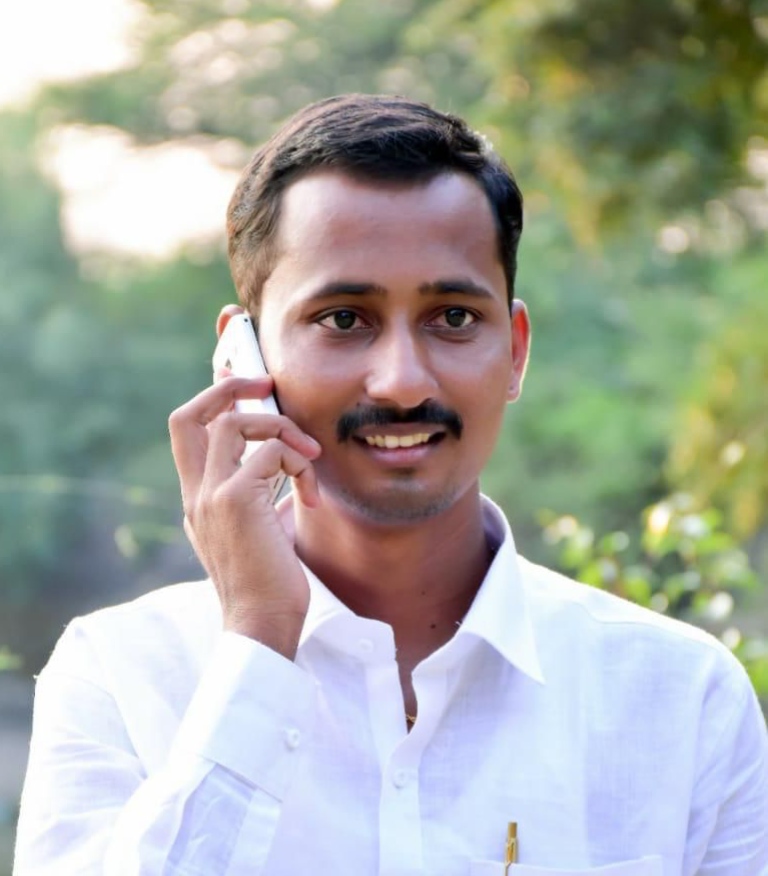 देवळाली परिसरात वादळी वारा व अवकाळी पावसाचा तडाखा; शेतकऱ्यांचे मोठे आर्थिक नुकसान – आशिष गायकवाड माजी सरपंच देवळाली