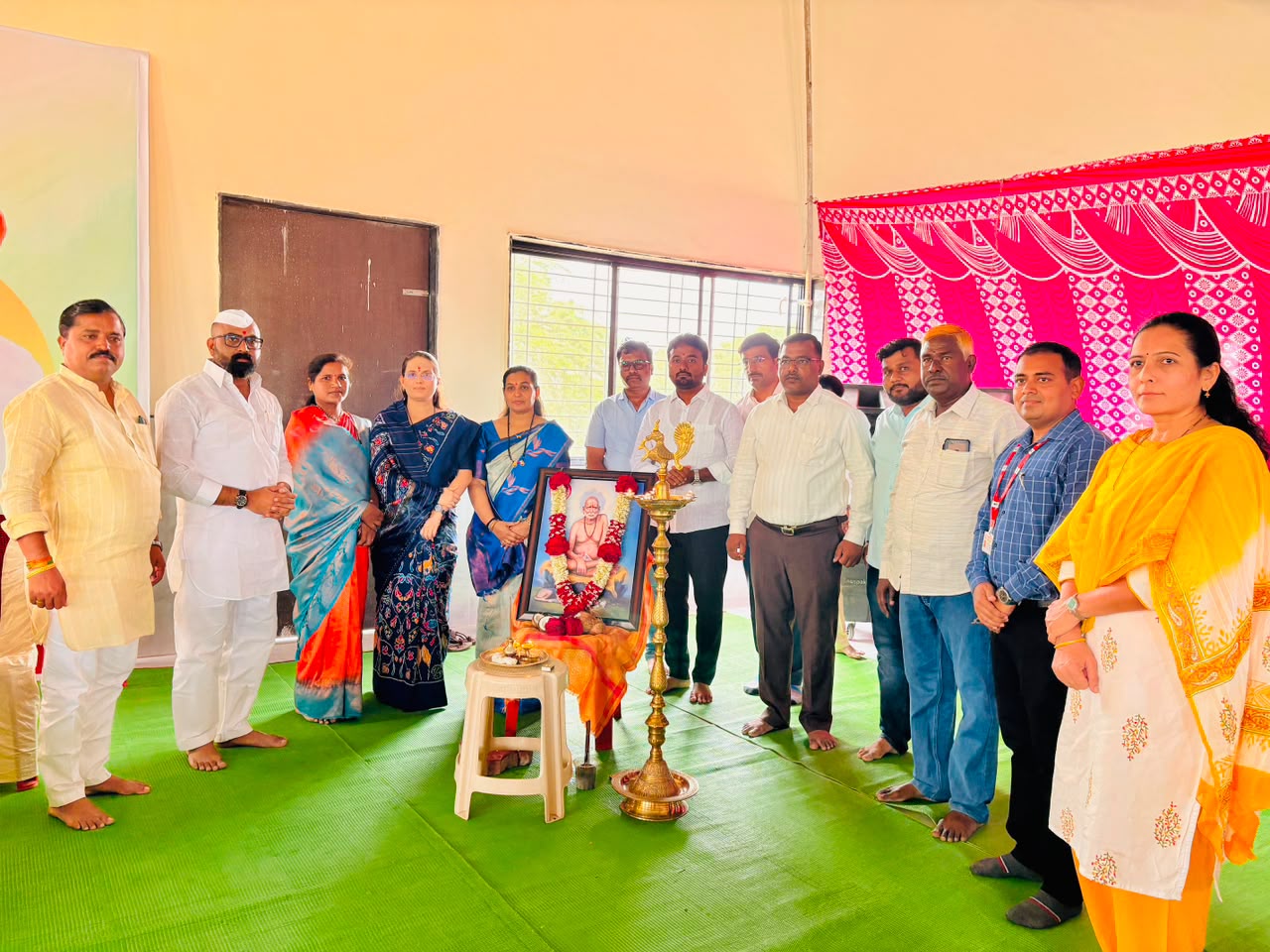चपळगांव गटातील गावांसाठी हन्नुरमध्ये लोकप्रतिनिधी-अधिकाऱ्यांची सहविचार सभा