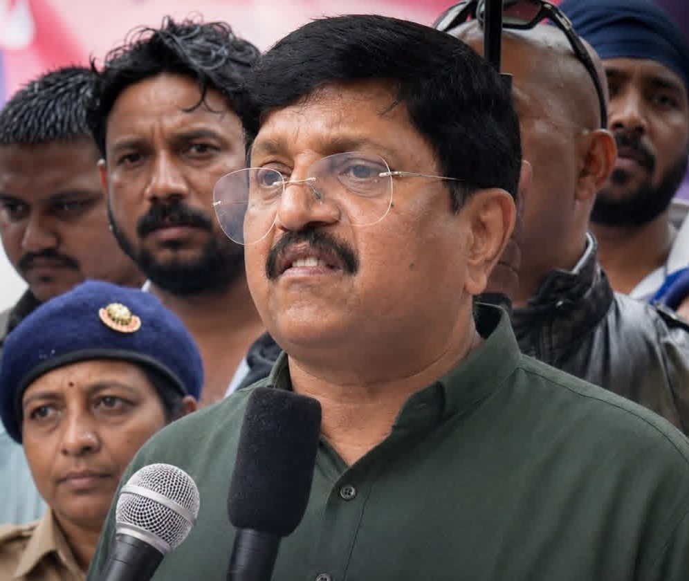 अनुसूचित जातीमध्ये मराठा आरक्षणासारखी ठिणगी टाकण्याचा सरकारचा डाव – आनंदराज आंबेडकर