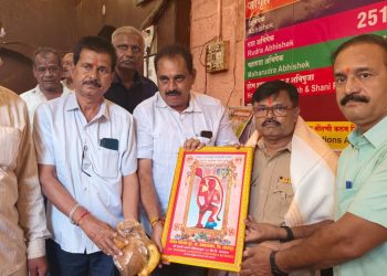 गौडगाव येथील श्री जागृत मारुती अन्नछत्र मंडळात श्रावणी शनिवार निमित्त भाविकांची  गर्दी 