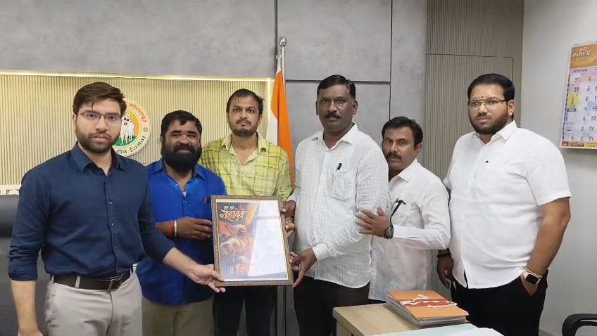 ‘शिवरत्न’ सभागृहाचे नाव कायम ठेवण्याची मागणी; मुख्य कार्यकारी अधिकाऱ्यांना निवेदन